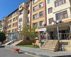 Satılır 2 otaqlı köhnə tikili 42.4 m², Nəsimi m