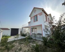 Buzovnada həyət evi satılırrrrr