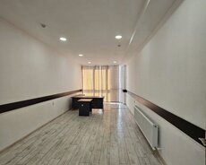 Babəkdə ofis otağı