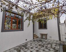 Zabrat 192 ve 81-Nli Mektebe yaxin ev