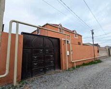 Mektebe-Yaxin Mansarli-ev satilir