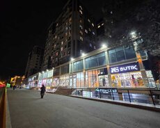 İnşaatçilar metrosu