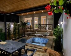 Albalıqda yeni təmirdən çıxmış 65 kv 2 sot Həyət evi satılır