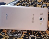 Samsung j52016