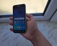 "Telefon Samsung galaxy j5"