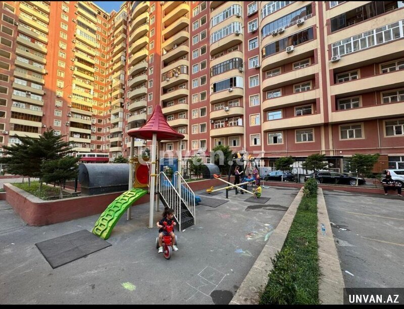 Baki,8 mikrorayon 2 otaq , Binəqədi rayonu Baki,8 mikrorayon 2 otaq , Binəqədi rayonu