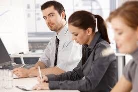 Ofis Meneceri isi teklif olunur Ofis Meneceri isi teklif olunur