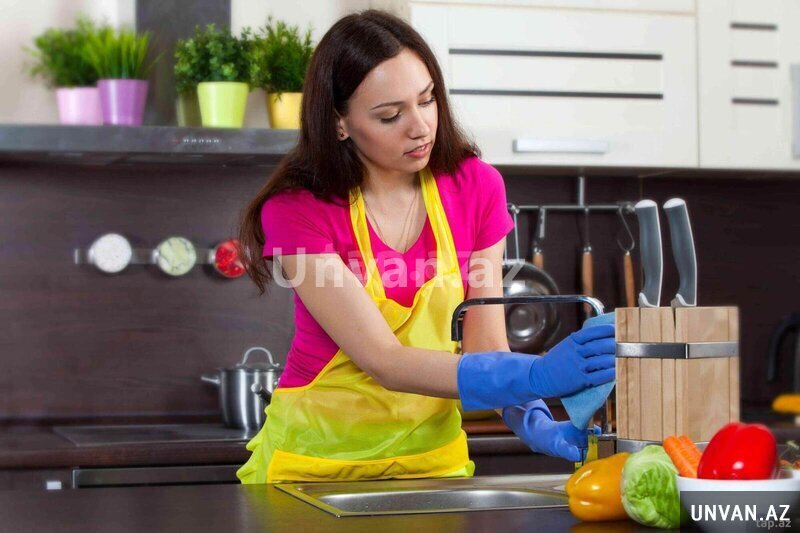 Xadimə axtarılır Xadimə axtarılır