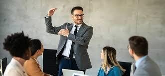 Kadr üzre mütexessis teleb olunur Kadr üzre mütexessis teleb olunur