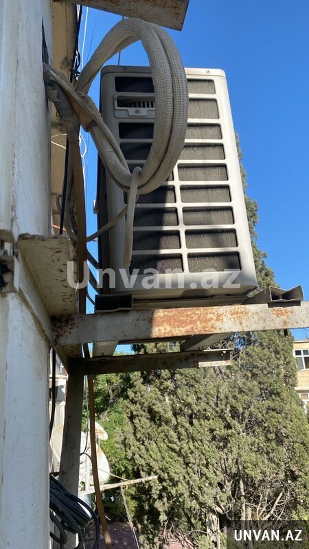 Fehle işi axtatiram Fehle işi axtatiram