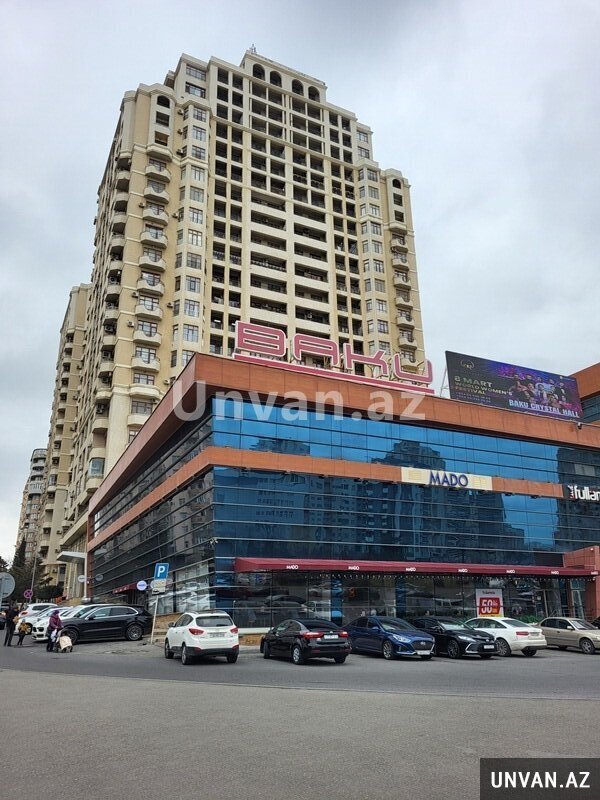 Zardabi pr. 57. Inşaatcilar metrosunun yani. Baku Mallun arxasi. Azinko 3 otaq , Yasamal rayonu Zardabi pr. 57. Inşaatcilar metrosunun yani. Baku Mallun arxasi. Azinko 3 otaq , Yasamal rayonu