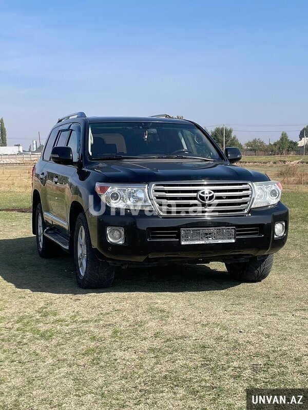 Toyota Prado Landcriuser kirayesi gunluk depozitsiz Toyota Prado Landcriuser kirayesi gunluk depozitsiz