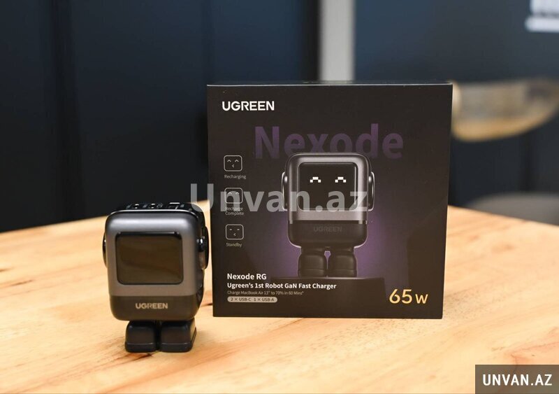 Robot adapter "Ugreen Uno" (65 watt 3 in 1) Robot adapter "Ugreen Uno" (65 watt 3 in 1)