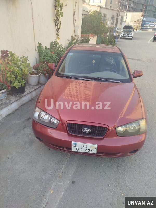 Maşın satilir Maşın satilir