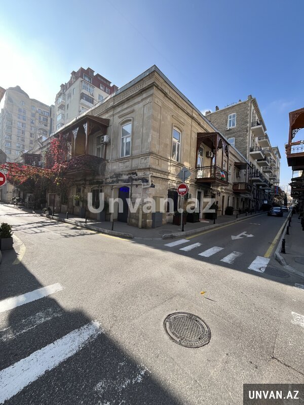 Baki şəhəri Nəsimi rayonu Bəşir Səfəroğlu küçəsi 3 otaq , Nəsimi rayonu Baki şəhəri Nəsimi rayonu Bəşir Səfəroğlu küçəsi 3 otaq , Nəsimi rayonu