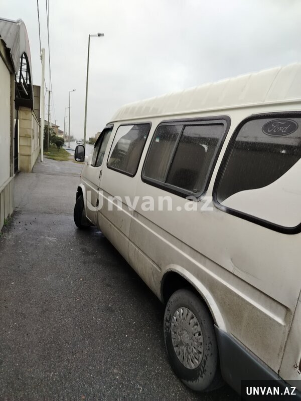 Ford Transit 1998 il, 2500 motor Ford Transit 1998 il, 2500 motor