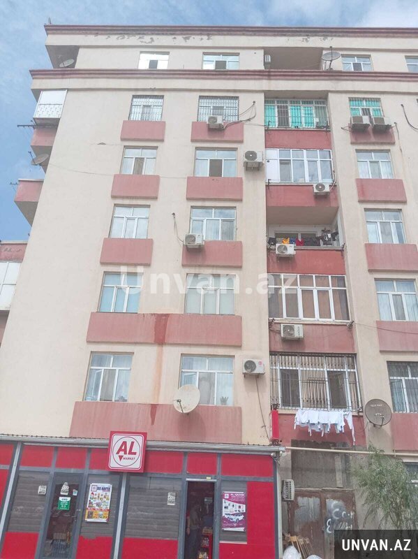 Binəqədi qəsəbəsi Gülüstan küçəsi11 3 otaq , Binəqədi rayonu Binəqədi qəsəbəsi Gülüstan küçəsi11 3 otaq , Binəqədi rayonu