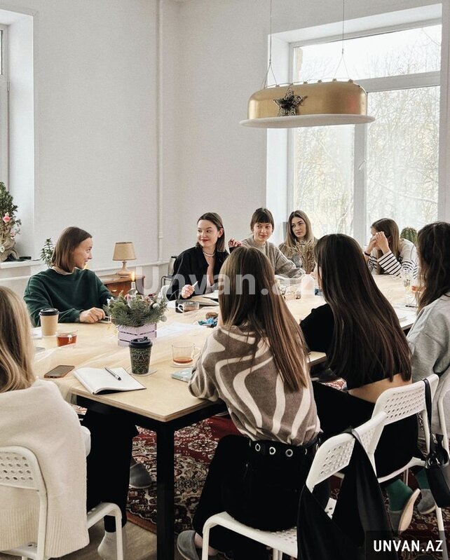 Menecer Tələb Olunur Menecer Tələb Olunur