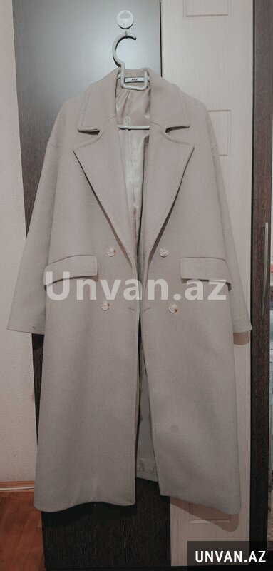 Palto satılır Palto satılır