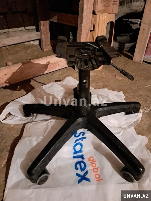 Ofis kreslosu altlığı Ofis kreslosu altlığı