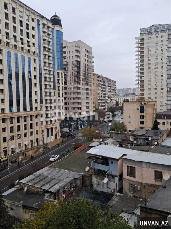 Nesimi rn Azadliq prospekti 3 otaq , Nəsimi rayonu Nesimi rn Azadliq prospekti 3 otaq , Nəsimi rayonu