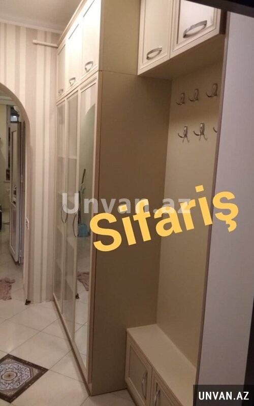 Sifariş qəbul olunur Dolab bir Sifariş qəbul olunur Dolab bir