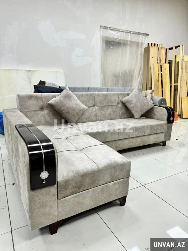 Kunc Divan Kunc Divan