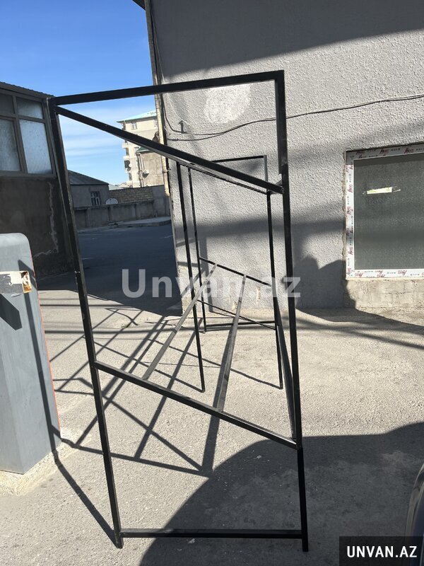 Meyvə vitrini Meyvə vitrini