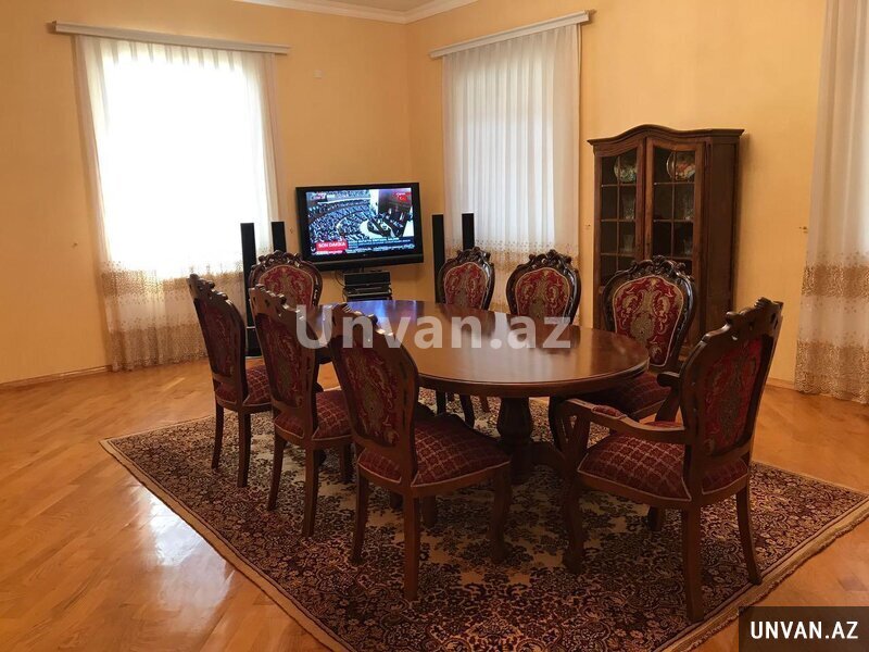 Ev satílír 2 mərtəbə 5 otaqlí 5 otaq , Abşeron rayonu Ev satílír 2 mərtəbə 5 otaqlí 5 otaq , Abşeron rayonu