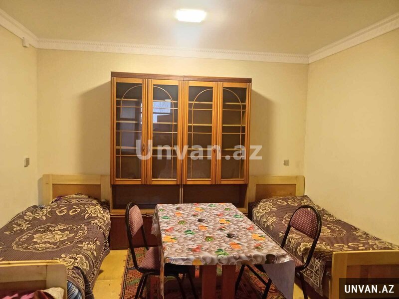 Şəki şəhər,Tülpan hotel ilə üzbəüz 3 otaq , Şəkidə Şəki şəhər,Tülpan hotel ilə üzbəüz 3 otaq , Şəkidə