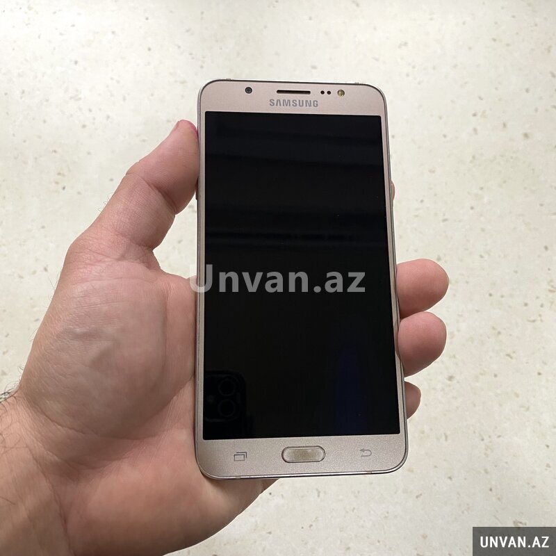 Samsung Galaxy J7 (2016) Gold 16gb/2gb telefon Samsung Galaxy J7 (2016) Gold 16gb/2gb telefon