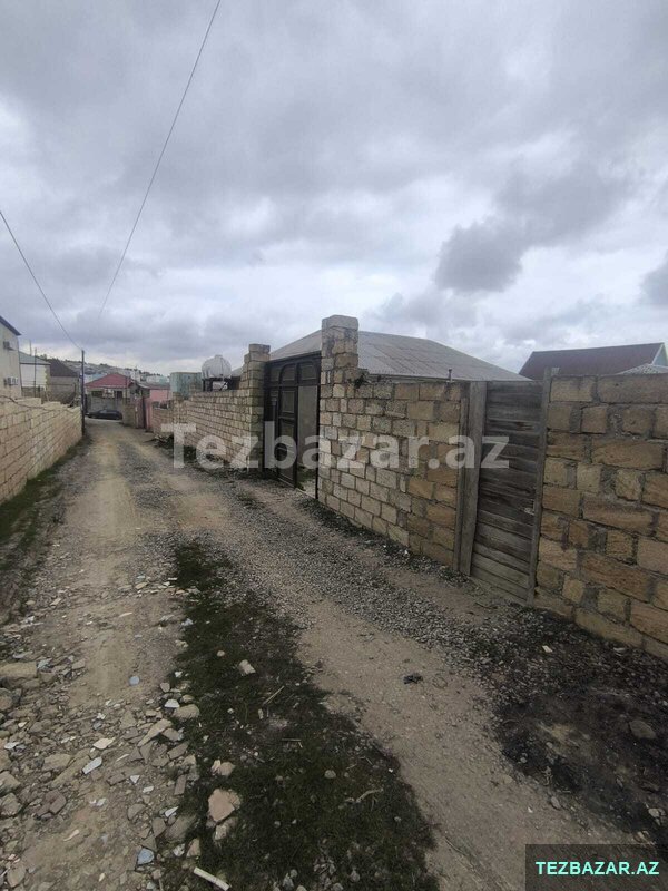 Masazırda 4 Otaqlı Heyet Evı Satılır Masazırda 4 Otaqlı Heyet Evı Satılır