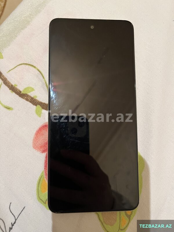 Oppo A40 m telefonu Oppo A40 m telefonu