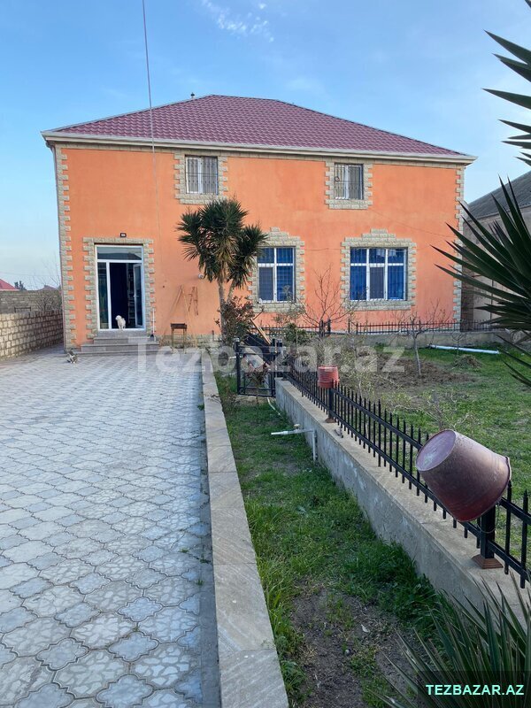 Super həyət evi Super həyət evi