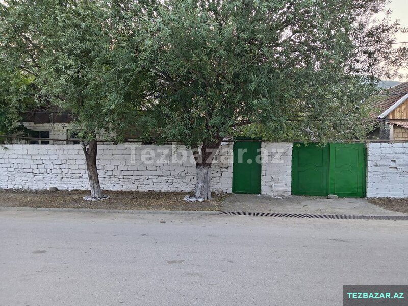 Xızı rayonu, Altıağac qəsəbəsində 11 sotda həyət evi satılır Xızı rayonu, Altıağac qəsəbəsində 11 sotda həyət evi satılır