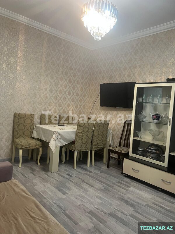 Həyət evi satılır Həyət evi satılır