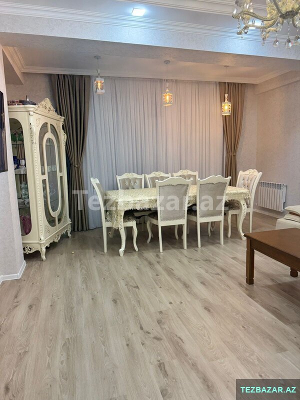 Mənzil satılır Mənzil satılır