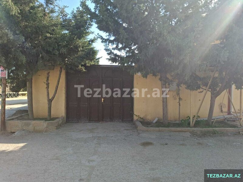 Zabrat qəsəbəsində 3 otaqlı ev satılır Zabrat qəsəbəsində 3 otaqlı ev satılır