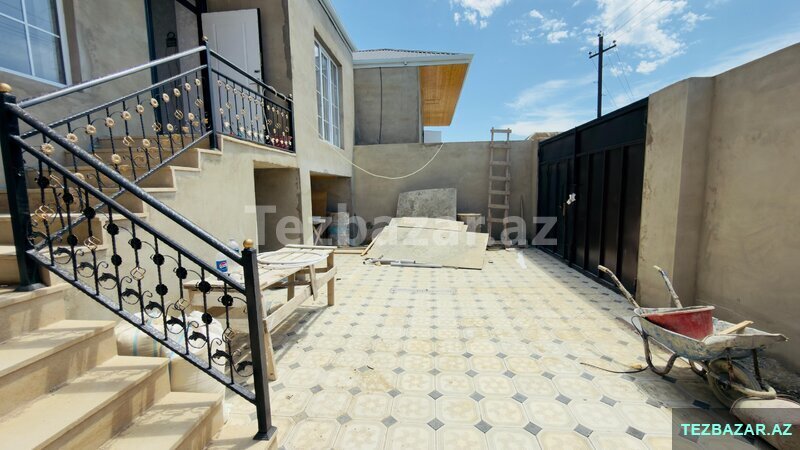 Hovsan 3 Otaqli Heyet Evi Satilir Hovsan 3 Otaqli Heyet Evi Satilir