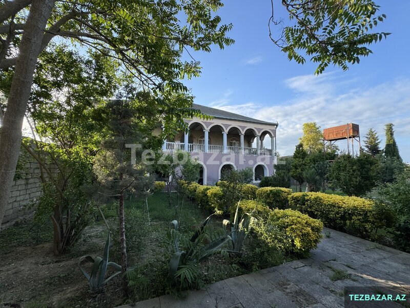 Mərdəkanda 10 sot bağ evi Mərdəkanda 10 sot bağ evi