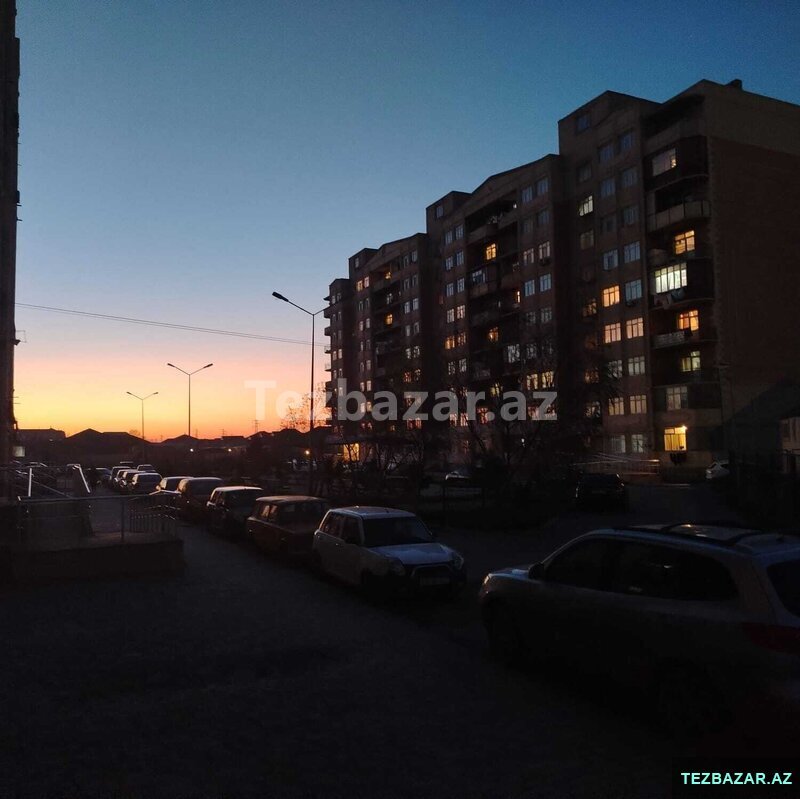 Zabrat qəsəbəsində 2 otaqlı mənzil satılır Zabrat qəsəbəsində 2 otaqlı mənzil satılır
