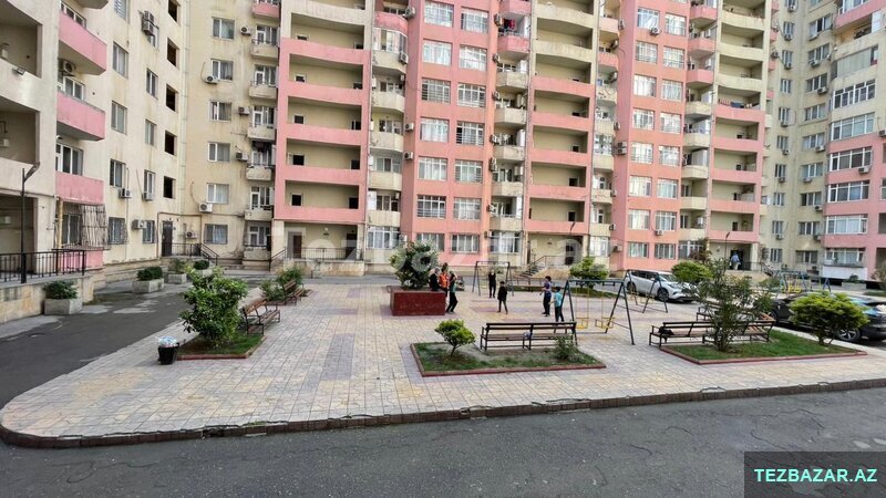 İnqlab küçəsi 3 otaqlı satılır İnqlab küçəsi 3 otaqlı satılır