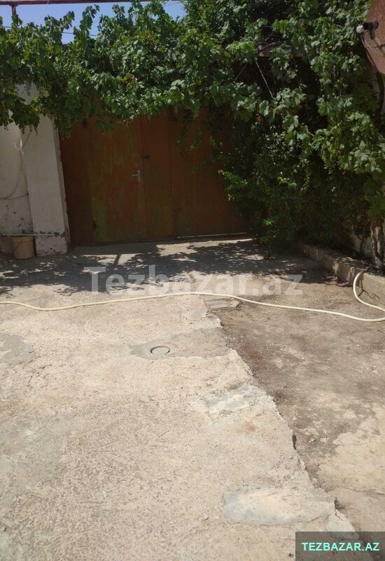 4 otaqlı həyət evi satılır 4 otaqlı həyət evi satılır