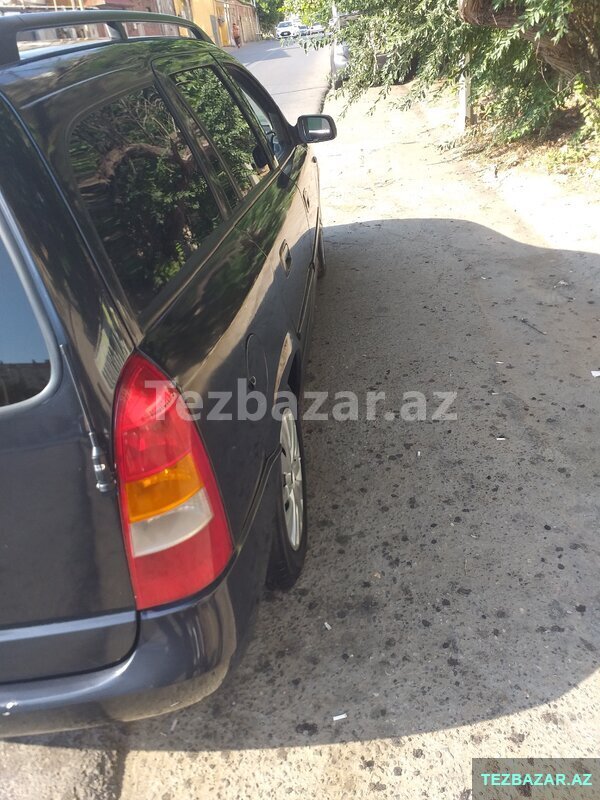 Opel Astra, 1.6 L, 1998 il, 300 000 km Opel Astra, 1.6 L, 1998 il, 300 000 km
