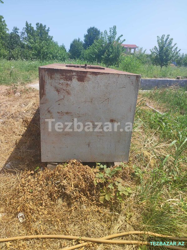 Dəmir su çəni iki tonluq Dəmir su çəni iki tonluq