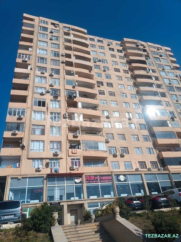 Hezi Aslanov ve ehmedli metrosuna yaxin erazide gence pr Hezi Aslanov ve ehmedli metrosuna yaxin erazide gence pr
