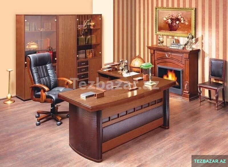 Gənclər üçün məlumat meneceri tələb olunur Gənclər üçün məlumat meneceri tələb olunur