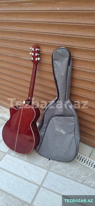 Gitara satılır Gitara satılır