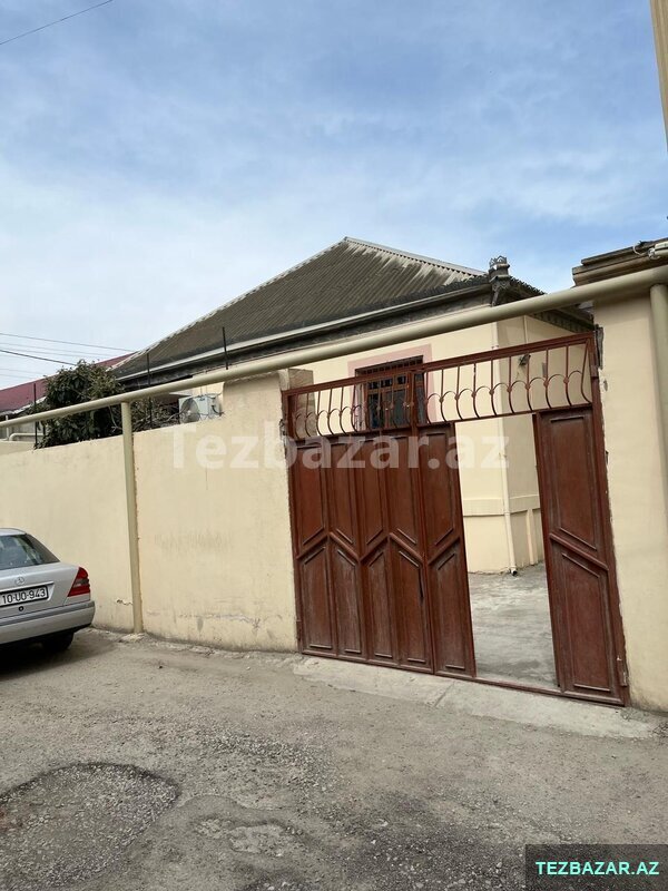 H.aslanov qəs,4 otaqlı h/evi çıxarışlı H.aslanov qəs,4 otaqlı h/evi çıxarışlı