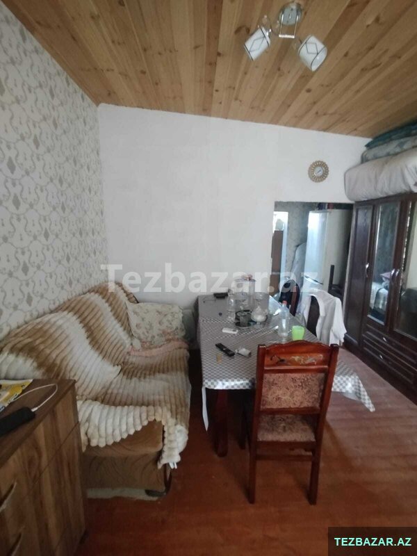 Maştağada yola yaxın həyət evi satılır Maştağada yola yaxın həyət evi satılır